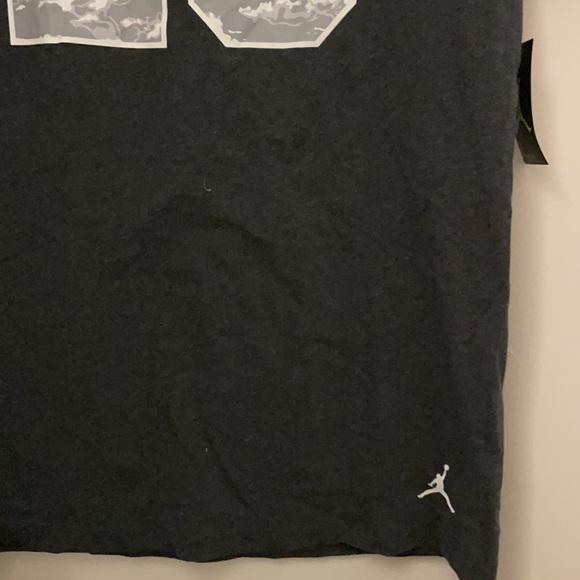 JORDAN TEE SHIRT BASKETBALL - Picture 3 of 3